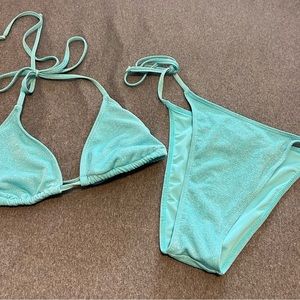 Kendall and Kylie bathing suit